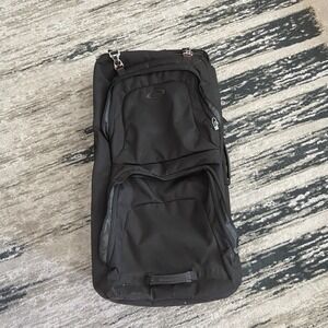 Oakley large rolling gear bag luggage duffle bag‎